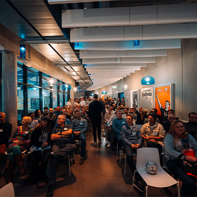 Erfolgreiches Netzwerktreffen mit Keynote-Speaker Martin Strobel